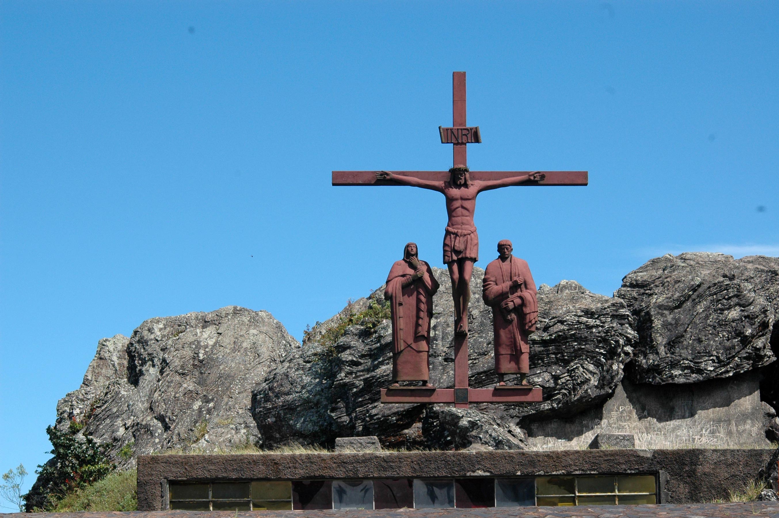 DE BLAZER NA SERRA DA PIEDADE - CAETÉ ,MG 