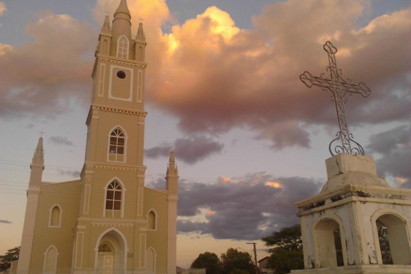 largo-da-igreja-matriz-de-sao-jose-em-sao-franciscomg-acervo-nuhicreiepha4254248A-0498-02F8-0E80-F0D2293A3B55.jpg